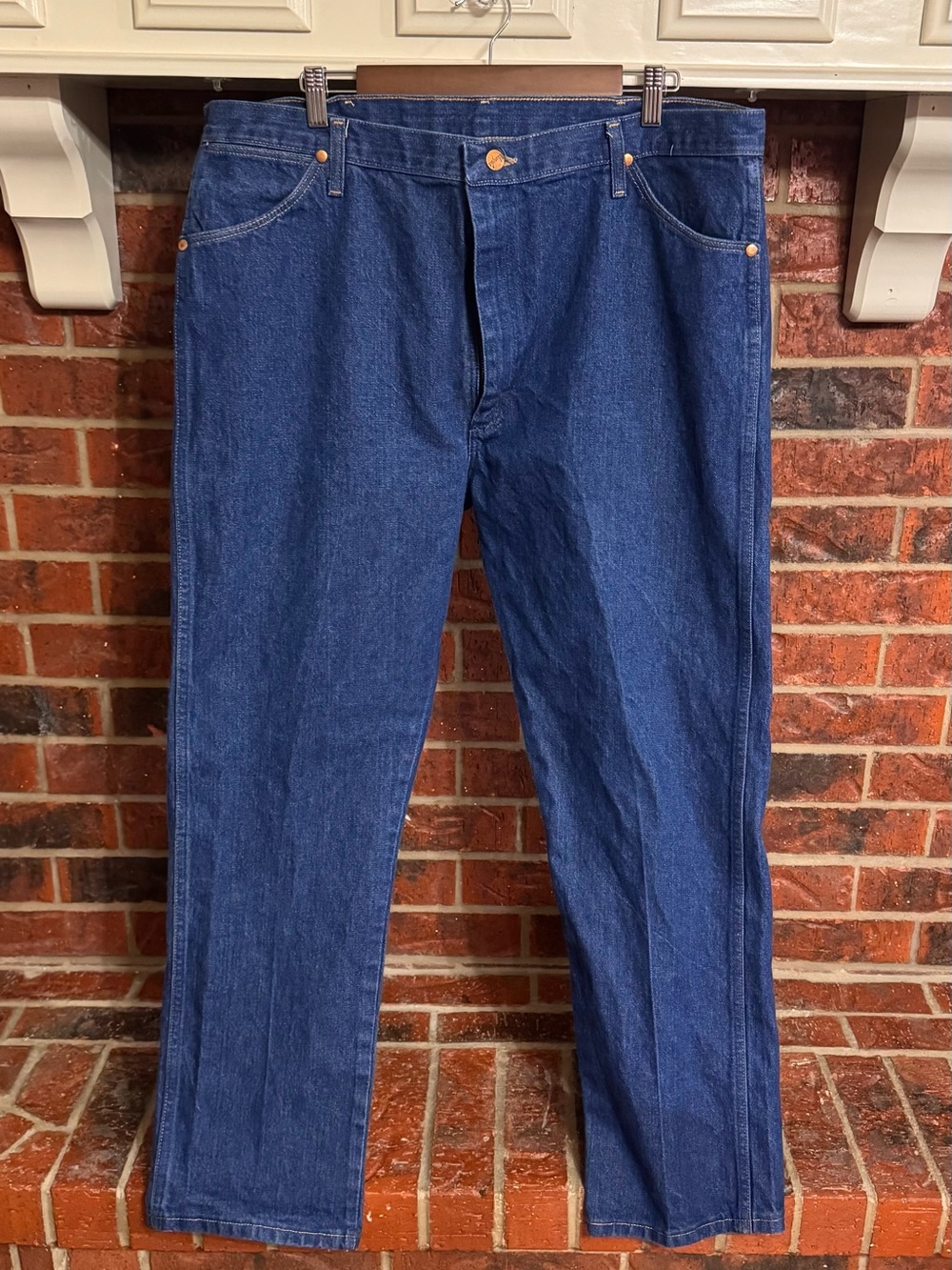 Wrangler Men's Cowboy Cut Jeans in Classic Blue Denim 42X32